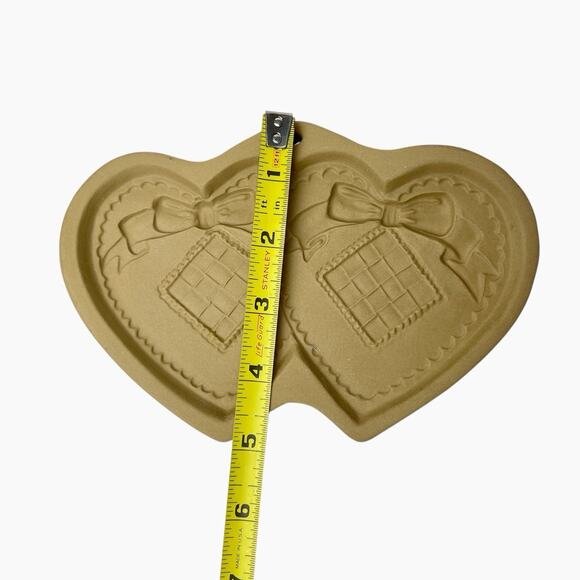 Brown Bag Cookie Art Mold Double Hearts Design Ceramic 1988 Cottagecore Vintage - Picture 9 of 9